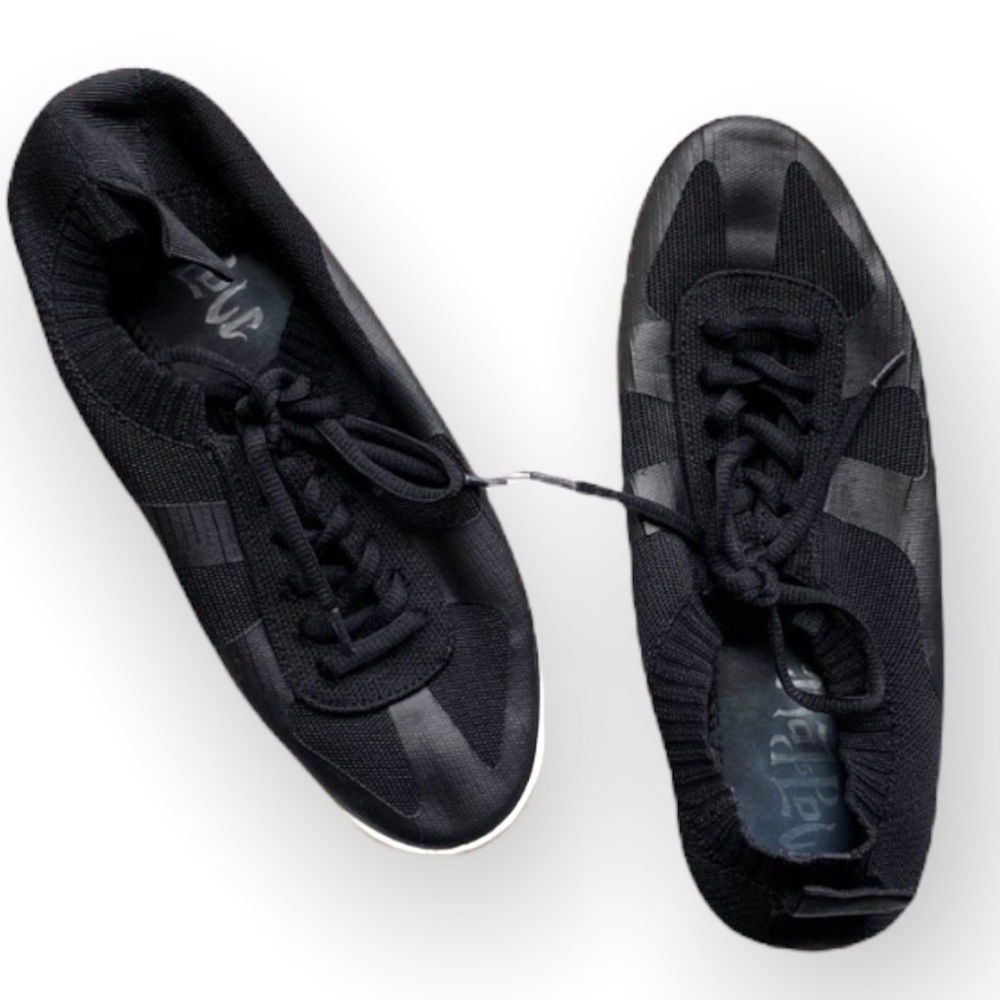 🔴 5/$45 SALE 🔴 MAD LOVE | Black Slip-on Tie Sneakers